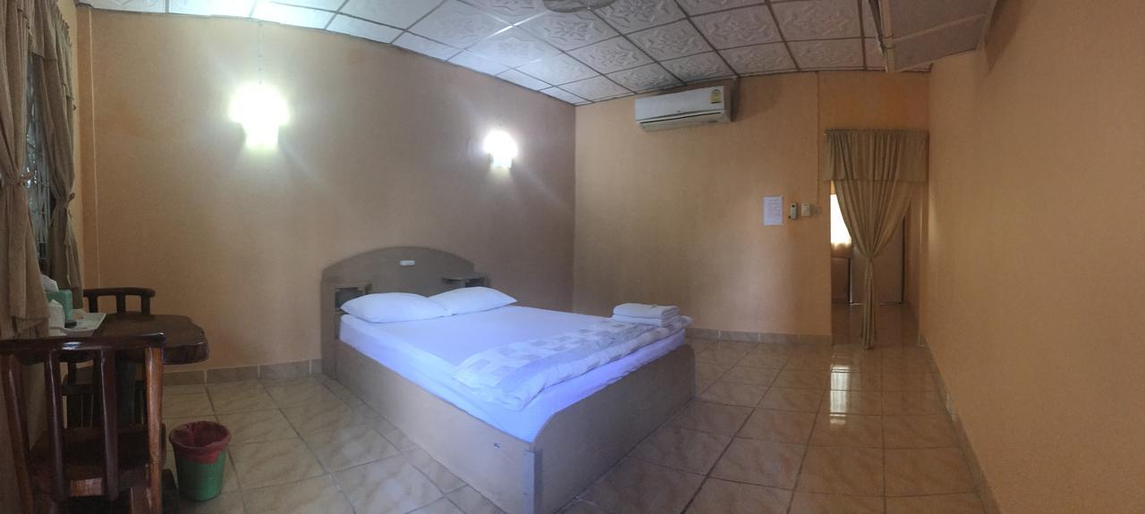 99 Inn Hotel Pakchong Bagian luar foto